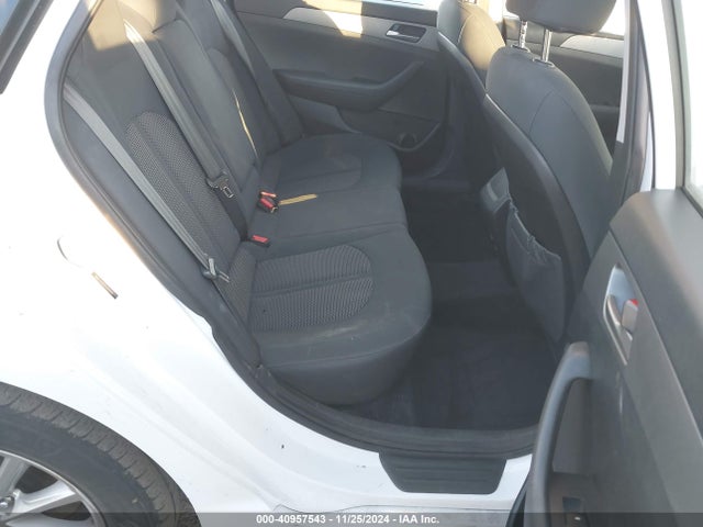 Hyundai SONATA SE 2019 5NPE24AF6KH794048 Image 8