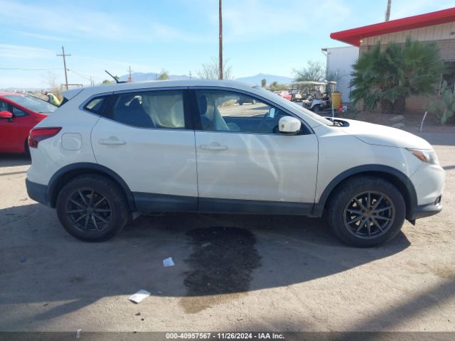 JN1BJ1CRXKW340782 Nissan Rogue Sport S