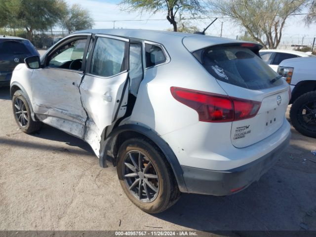 JN1BJ1CRXKW340782 Nissan Rogue Sport S