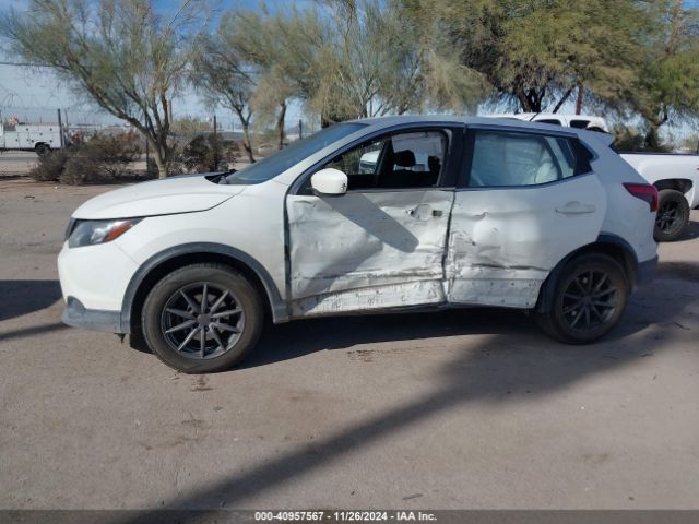 JN1BJ1CRXKW340782 Nissan Rogue Sport S