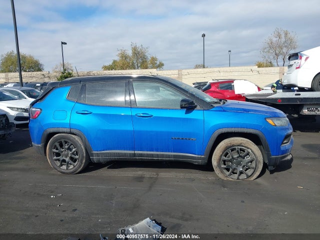 Jeep Compass Altitude 4x4 2023 3C4NJDBN2PT500208 Image 14