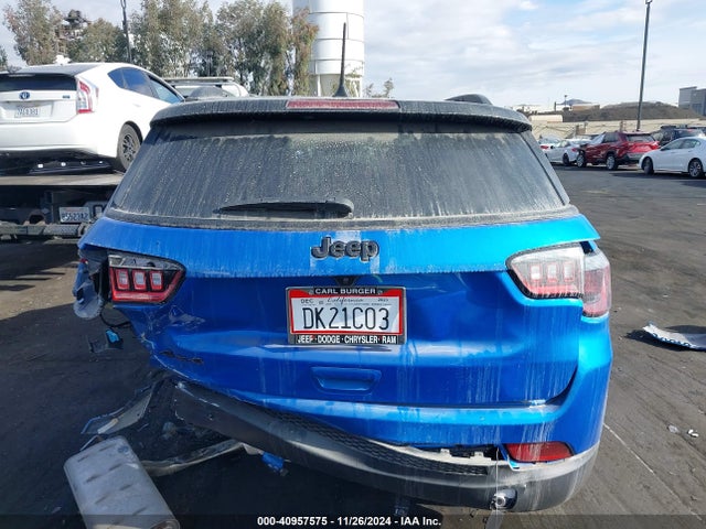 Jeep Compass Altitude 4x4 2023 3C4NJDBN2PT500208 Image 17