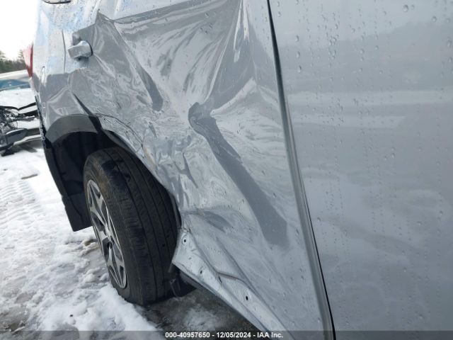 JF2SKAFC1MH523093 Subaru Forester Premium
