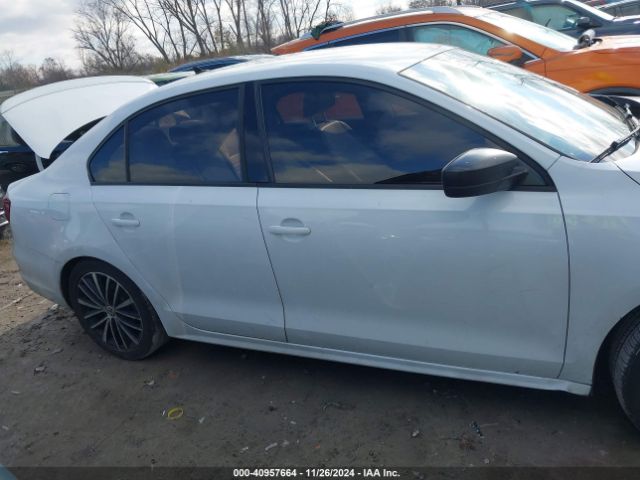 3VWD17AJ1GM388116 Volkswagen Jetta 1.8t Sport