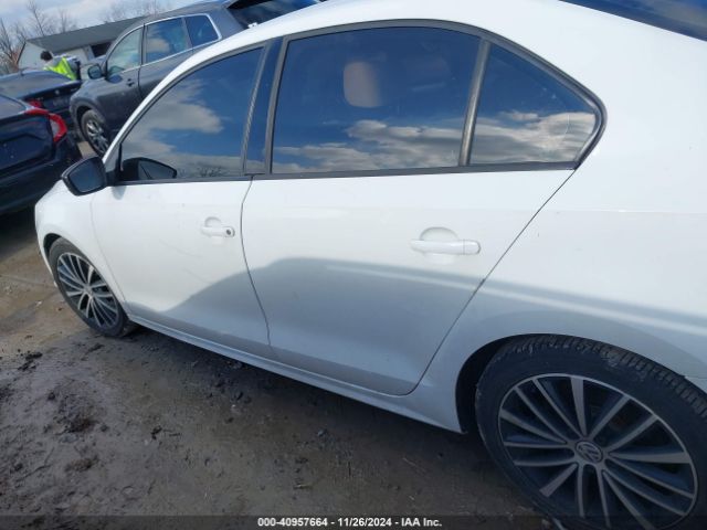 3VWD17AJ1GM388116 Volkswagen Jetta 1.8t Sport