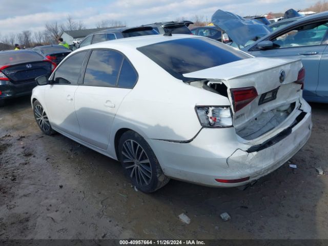 3VWD17AJ1GM388116 Volkswagen Jetta 1.8t Sport