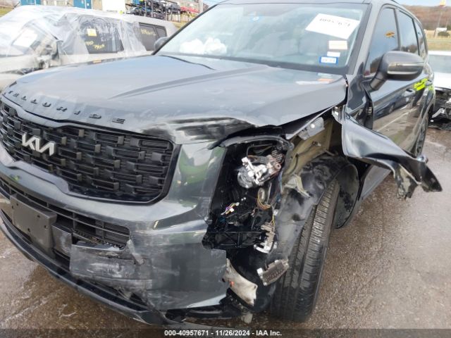 5XYP3DHC4NG227057 KIA Telluride Ex