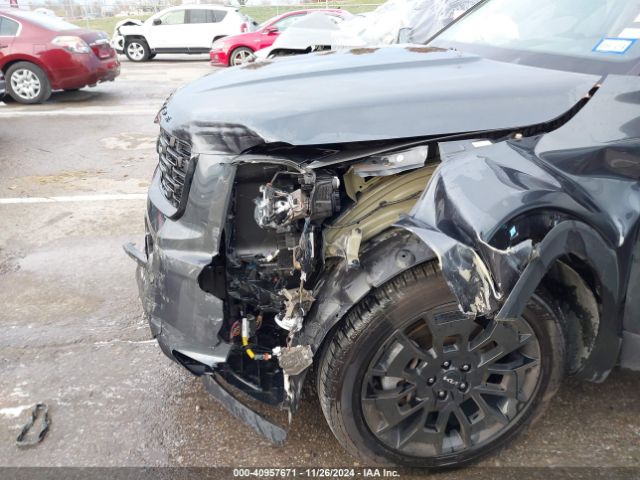 5XYP3DHC4NG227057 KIA Telluride Ex