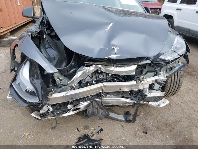 2024 TESLA MODEL Y 7SAYGDEF7RA264513 Photo 5