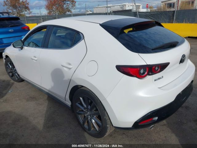 JM1BPAKL4N1518910 Mazda Mazda3 Select