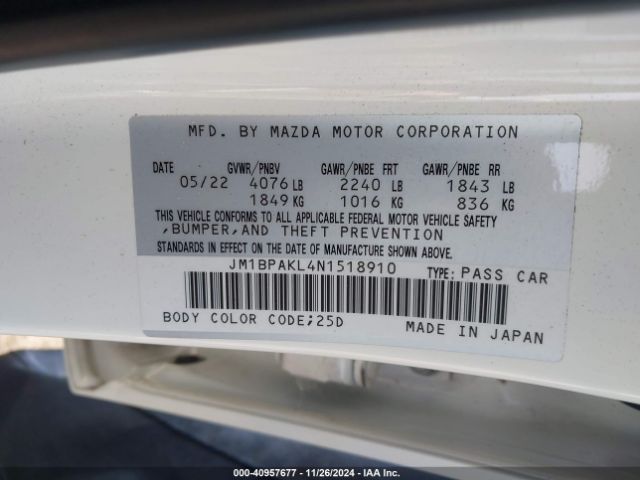 JM1BPAKL4N1518910 Mazda Mazda3 Select