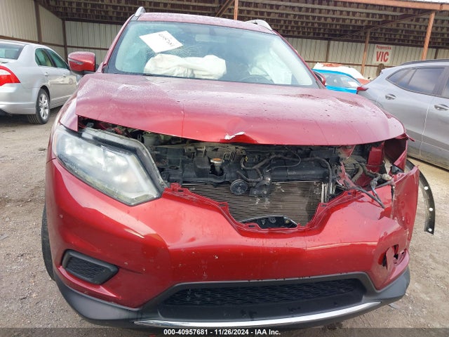 Nissan ROGUE S 2016 KNMAT2MV2GP738025 Image 13