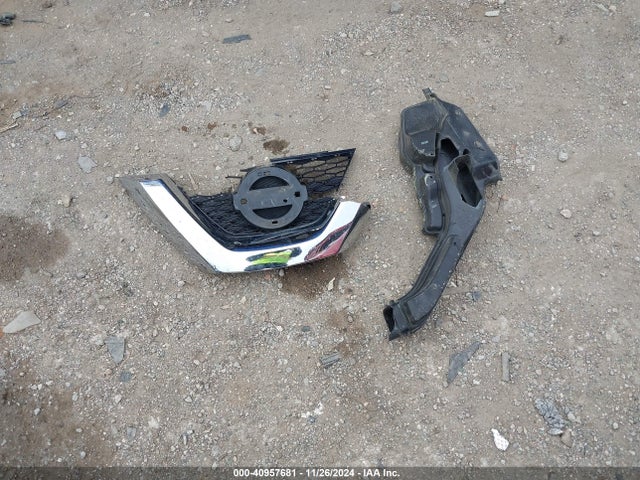 Nissan ROGUE S 2016 KNMAT2MV2GP738025 Image 12