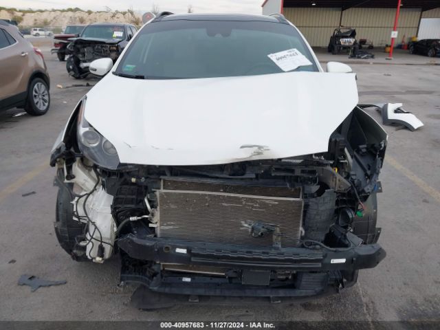KNDP63AC4L7660268 KIA SPORTAGE S