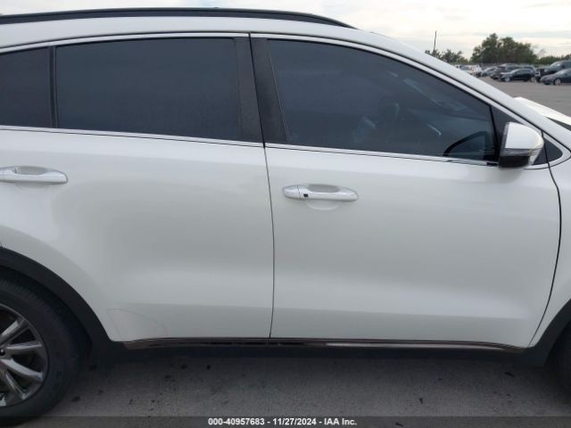 KNDP63AC4L7660268 KIA SPORTAGE S