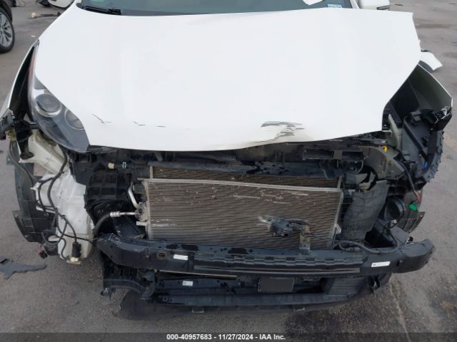 KNDP63AC4L7660268 KIA SPORTAGE S