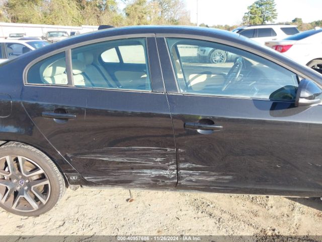 YV126MFL1H2423874 Volvo S60 T5 Dynamic