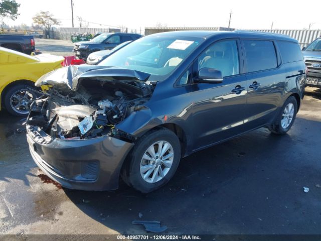 KNDMB5C14G6197243 KIA SEDONA LX