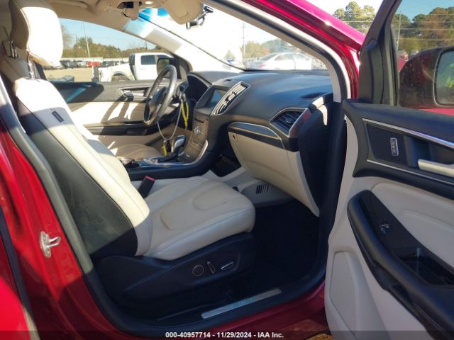 2FMPK3K92HBB12343 Ford Edge Titanium