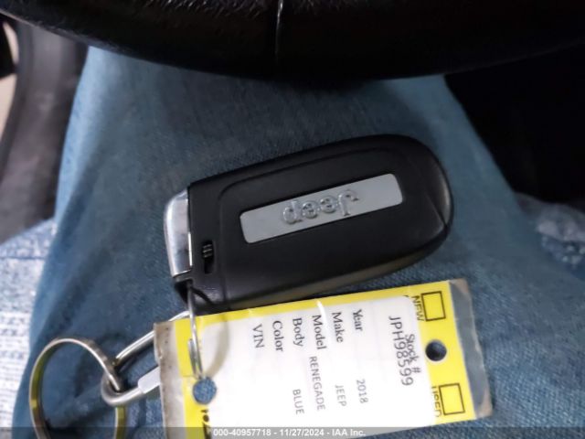 ZACCJBBB8JPH98599 Jeep Renegade Latitude 4x4