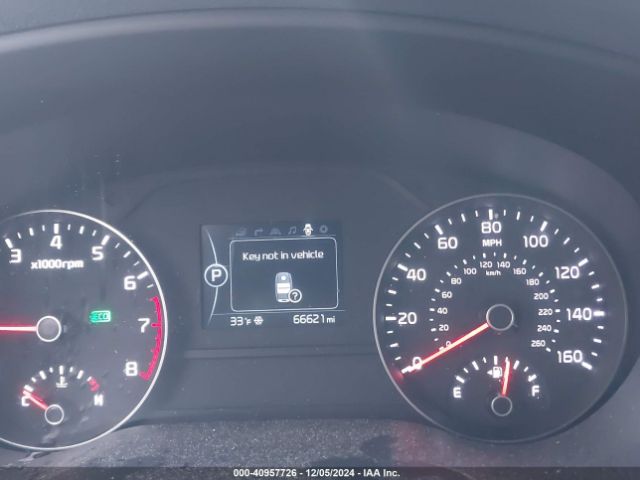 KNDPNCAC5H7145581 KIA Sportage Ex