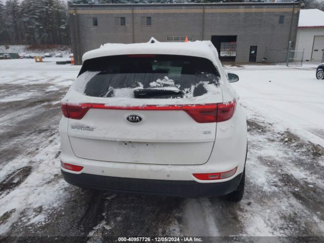 KNDPNCAC5H7145581 KIA Sportage Ex