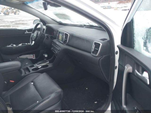 KNDPNCAC5H7145581 KIA Sportage Ex