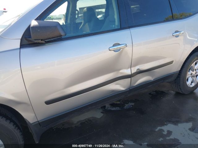 1GNKRFED5GJ296464 Chevrolet Traverse Ls