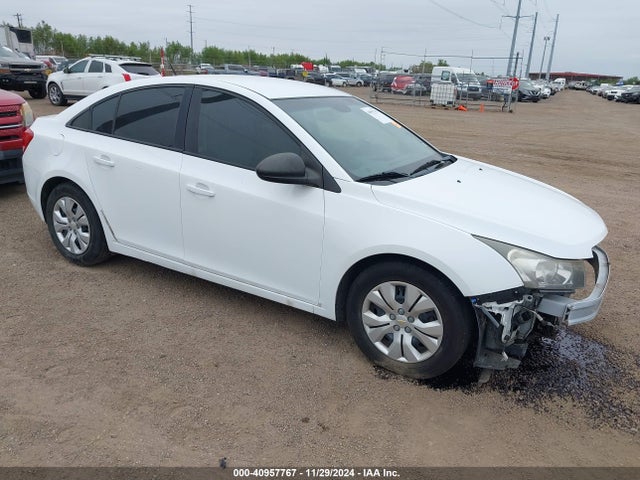 2014 1G1PA5SH2E7410057 main image