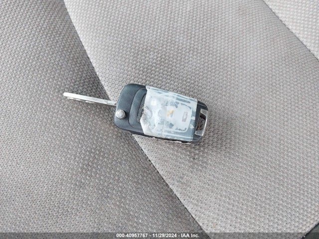 Chevrolet Cruze Ls Auto 2014 1G1PA5SH2E7410057 Image 11
