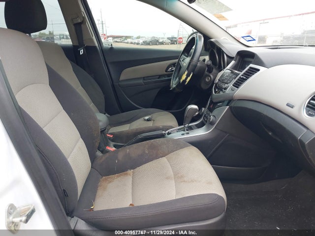 Chevrolet Cruze Ls Auto 2014 1G1PA5SH2E7410057 Image 5