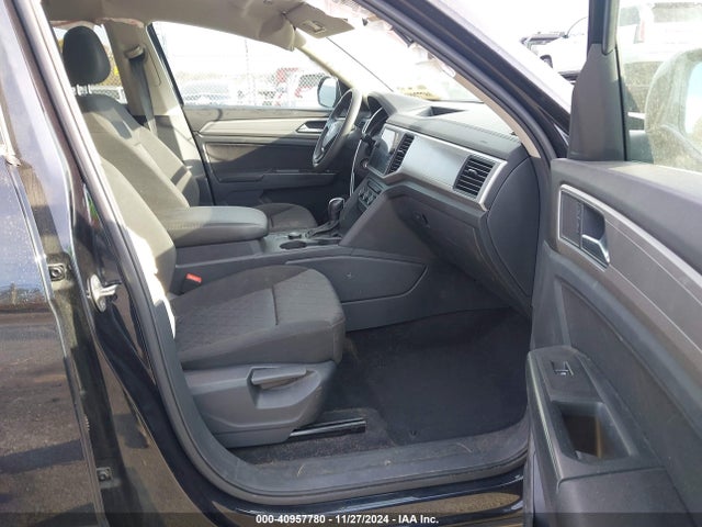 1V2HR2CA8JC500429 Volkswagen Atlas 3.6l V6 Launch Edition