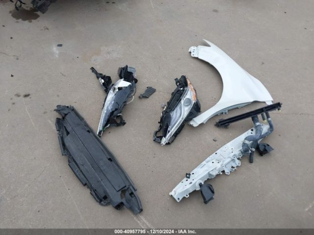4T1F31AK1RU071684 Toyota Camry Hybrid Xle