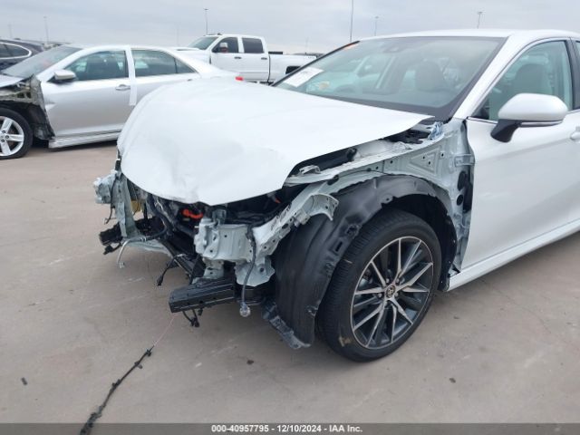 4T1F31AK1RU071684 Toyota Camry Hybrid Xle