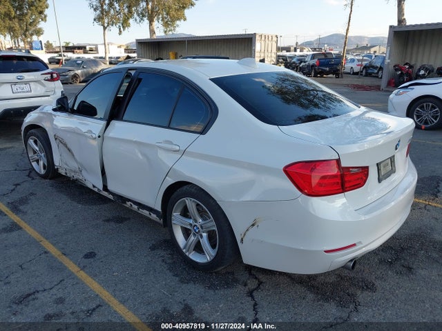 BMW 320i 2015 WBA3B1C54FK135934 Image 3