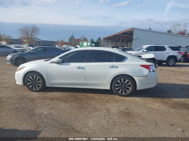 Nissan Altima 2.5 Sl 2017 1N4AL3AP9HC188221 Image 14