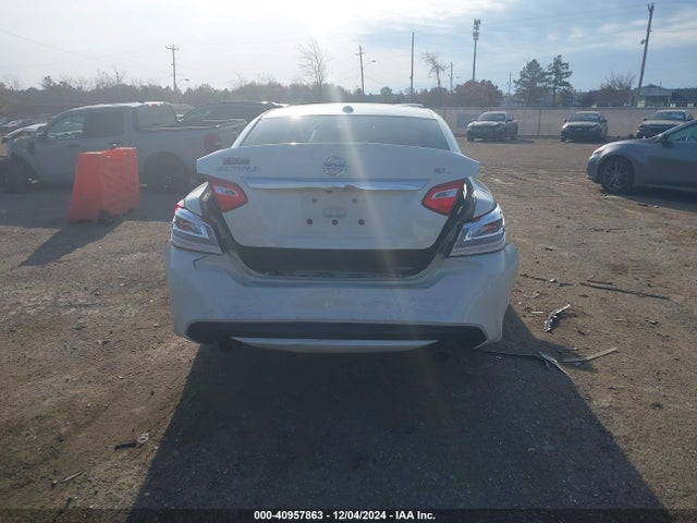 Nissan Altima 2.5 Sl 2017 1N4AL3AP9HC188221 Image 16