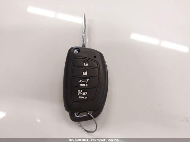 Hyundai SONATA SE 2016 5NPE24AF2GH270550 Image 11