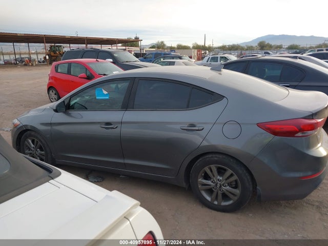 Hyundai ELANTRA SEL 2018 5NPD84LF5JH327287 Image 14