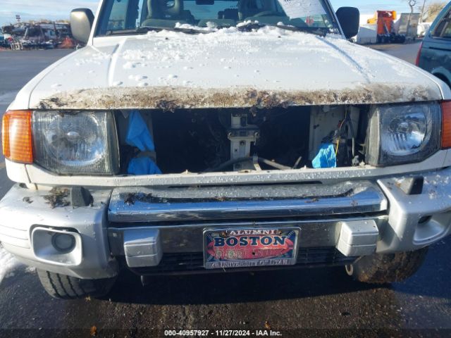 2000 MITSUBISHI MONTERO JA4MR51R8YJ001611 Photo 5