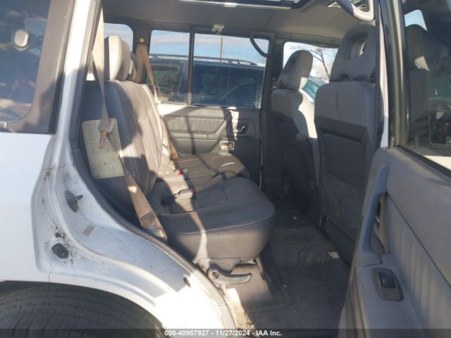 2000 MITSUBISHI MONTERO JA4MR51R8YJ001611 Photo 7