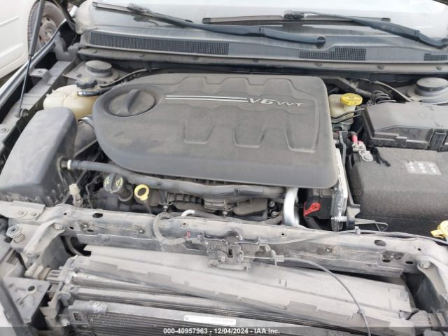 1C3CCCEG0FN664682 Chrysler 200 C