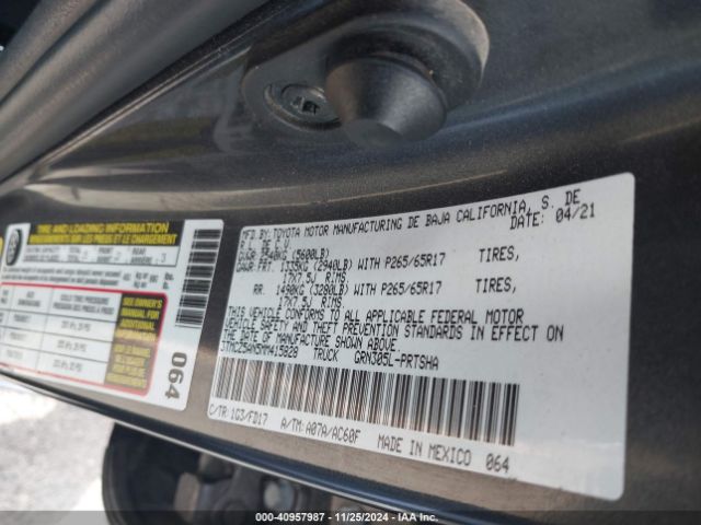 3TMCZ5AN5MM415828 Toyota Tacoma Trd Sport