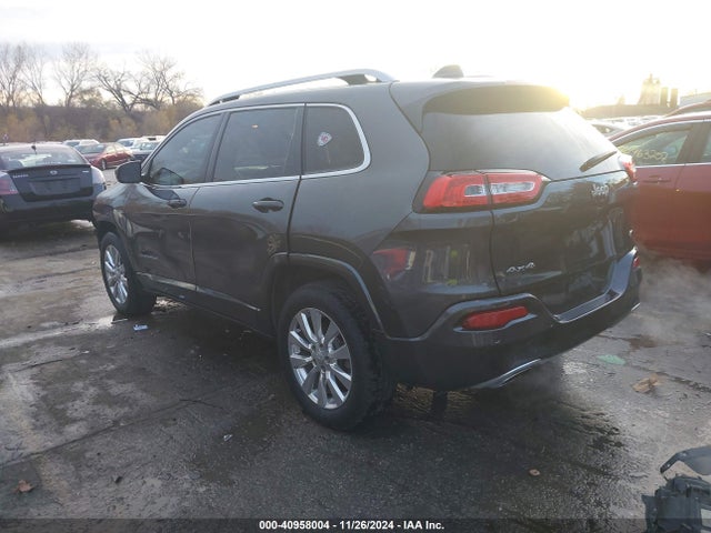 1C4PJMJX3JD594186 Jeep Cherokee Overland 4x4