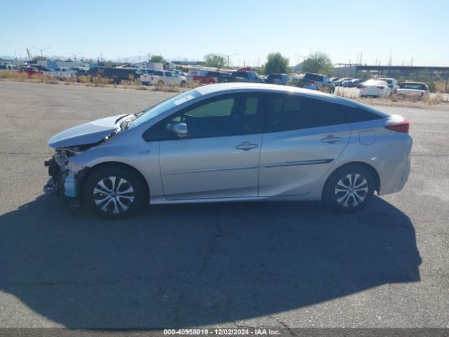 JTDKARFP6L3148820 Toyota Prius Prime Limited