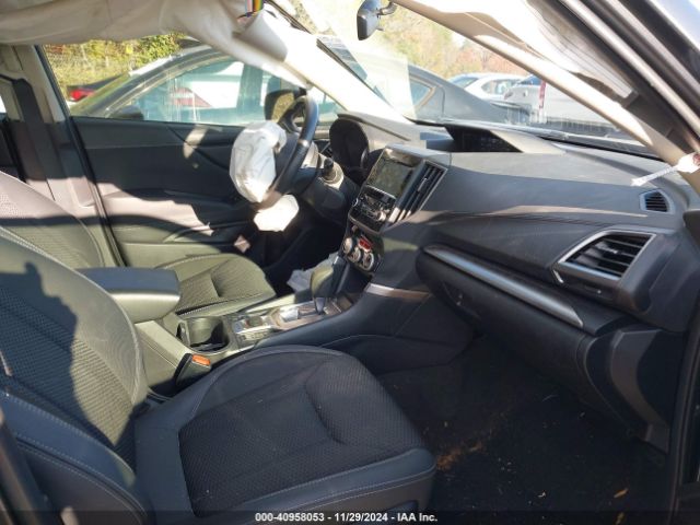 JF2SKAEC3NH507934 Subaru Forester Premium
