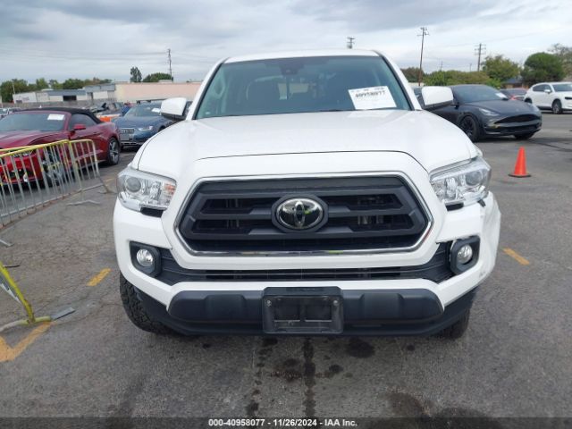 3TYAX5GN6MT030884 Toyota Tacoma Sr5
