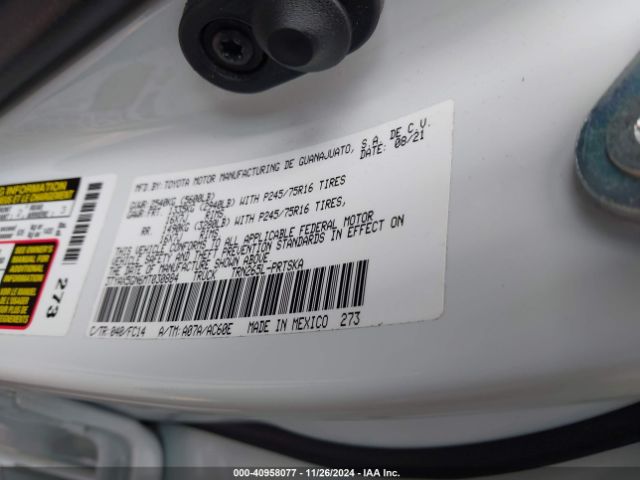 3TYAX5GN6MT030884 Toyota Tacoma Sr5