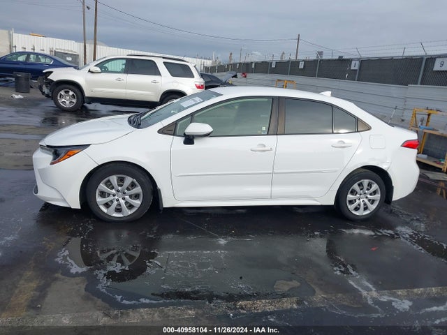 Toyota COROLLA LE 2020 JTDEPRAE0LJ022045 Image 14