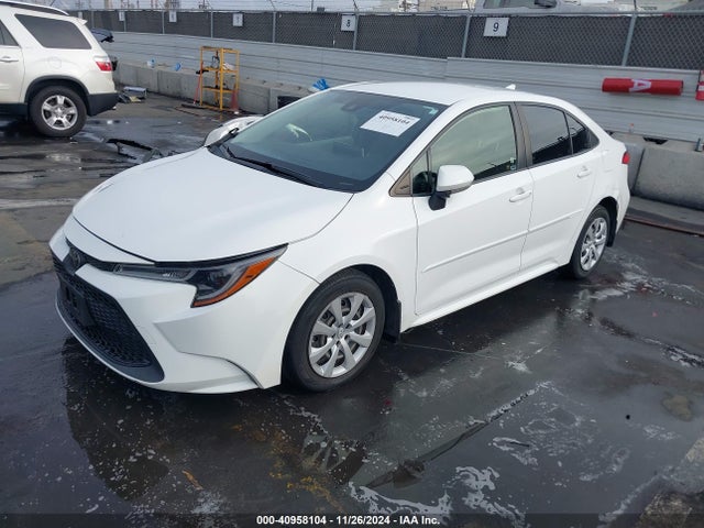 Toyota COROLLA LE 2020 JTDEPRAE0LJ022045 Image 2